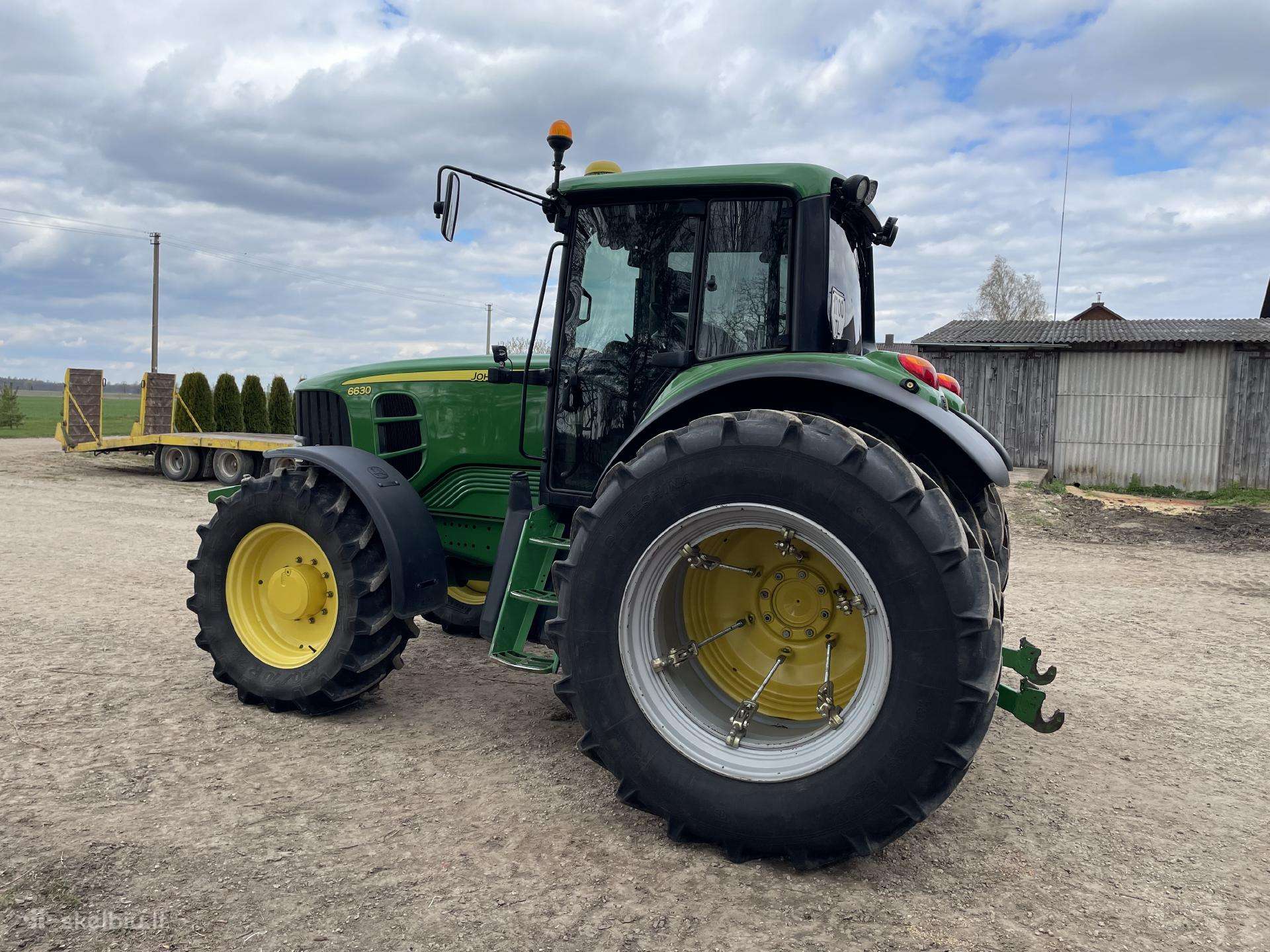 John Deere 6630, tractors