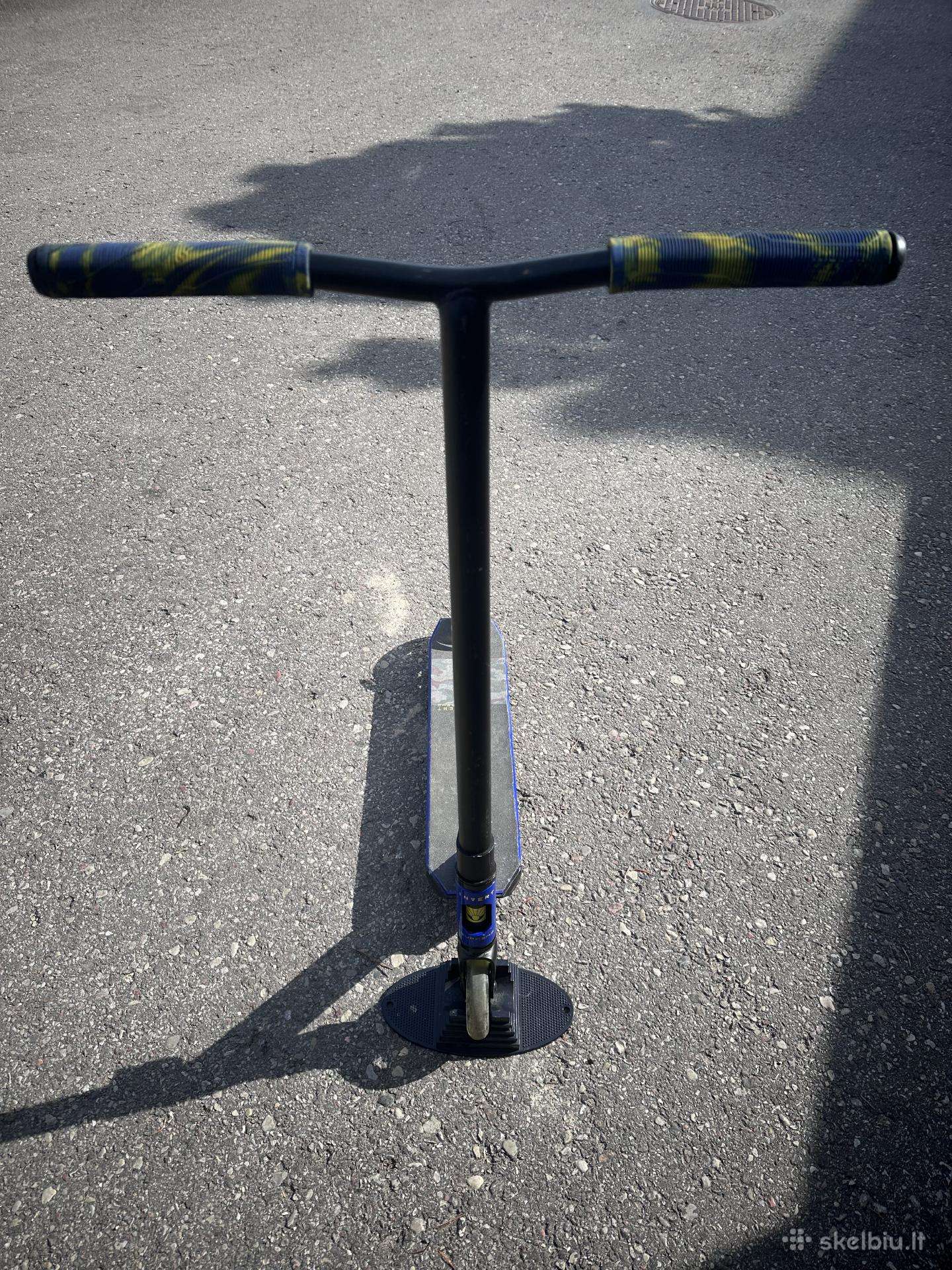 Stunt  scooter Invert