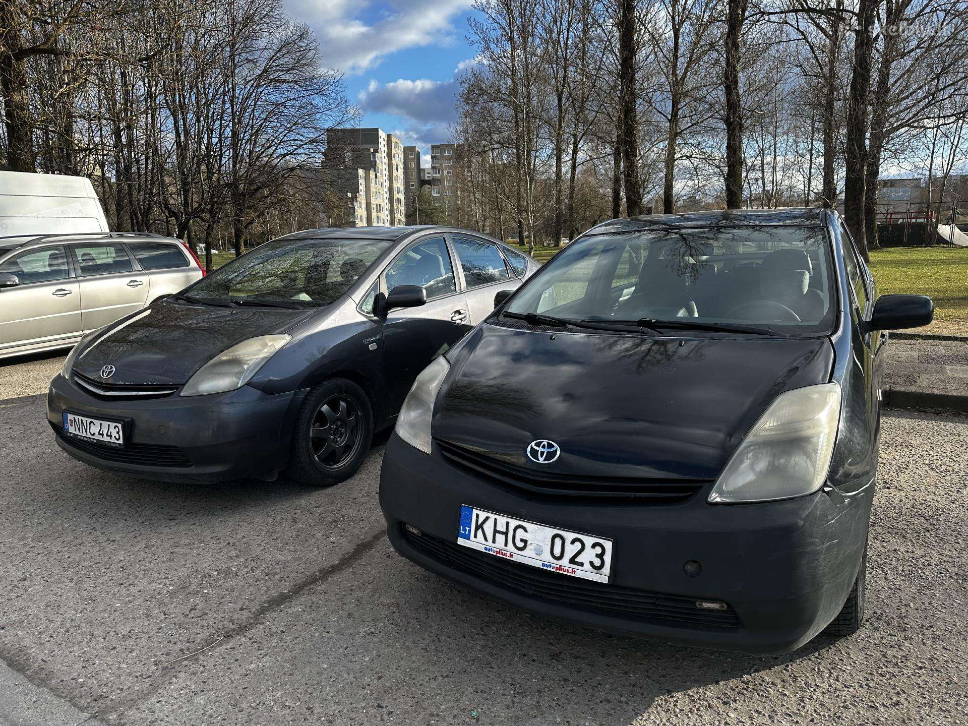 Toyota Prius, hatchback
