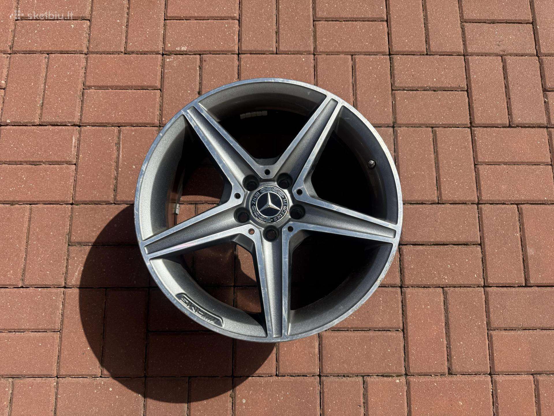 Lengvojo lydinio ratlankiai R18 Mercedes Amg W205