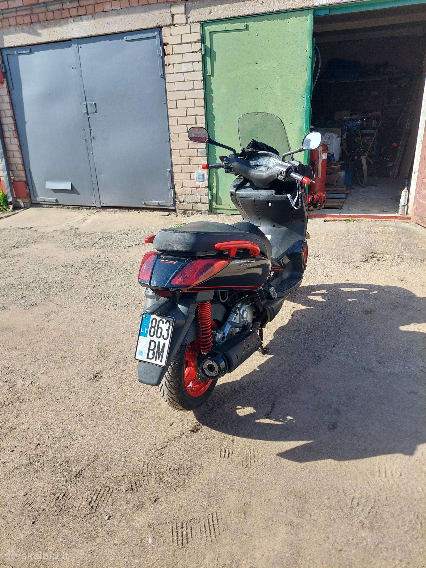 Yamaha XMAX 250 250cc, scooters / mopeds