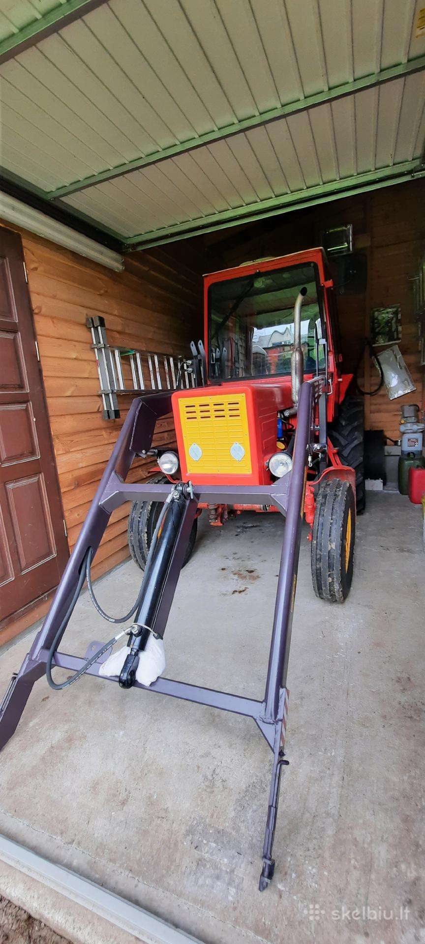 -Kita-, tractors