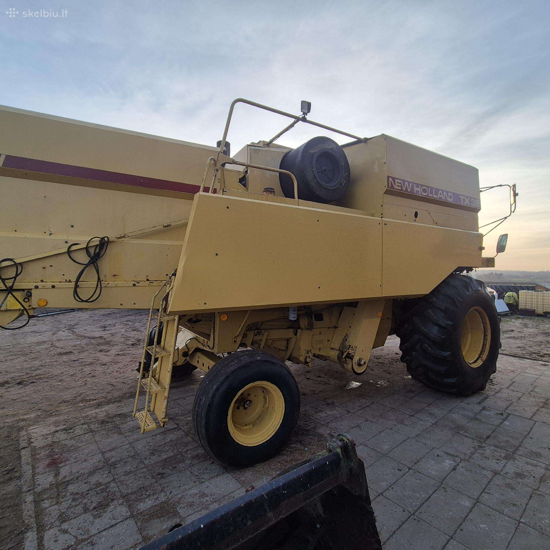 New Holland 36, комбайны