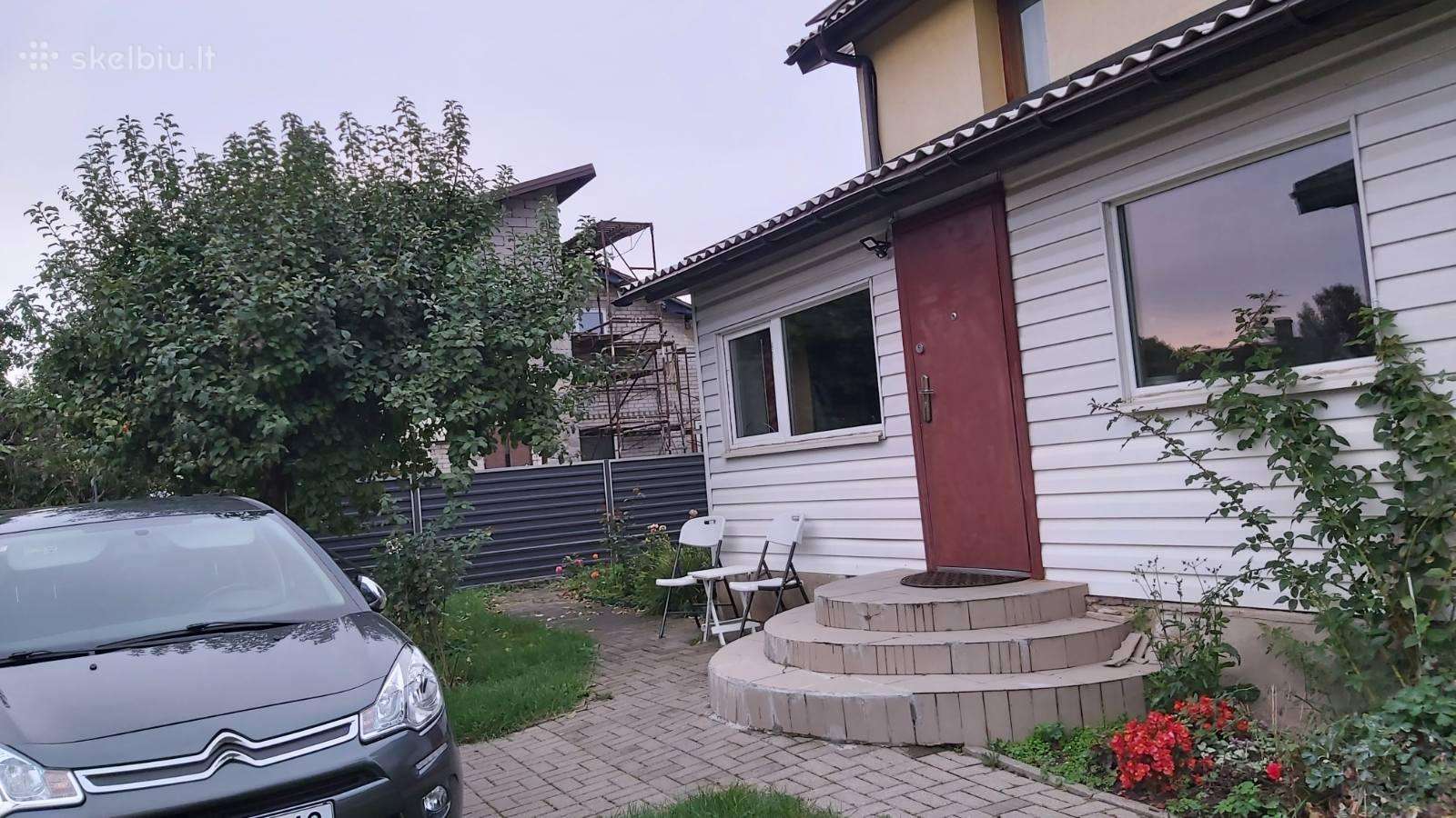 Sodo namo nuoma / 800 euru +komunaliniai.