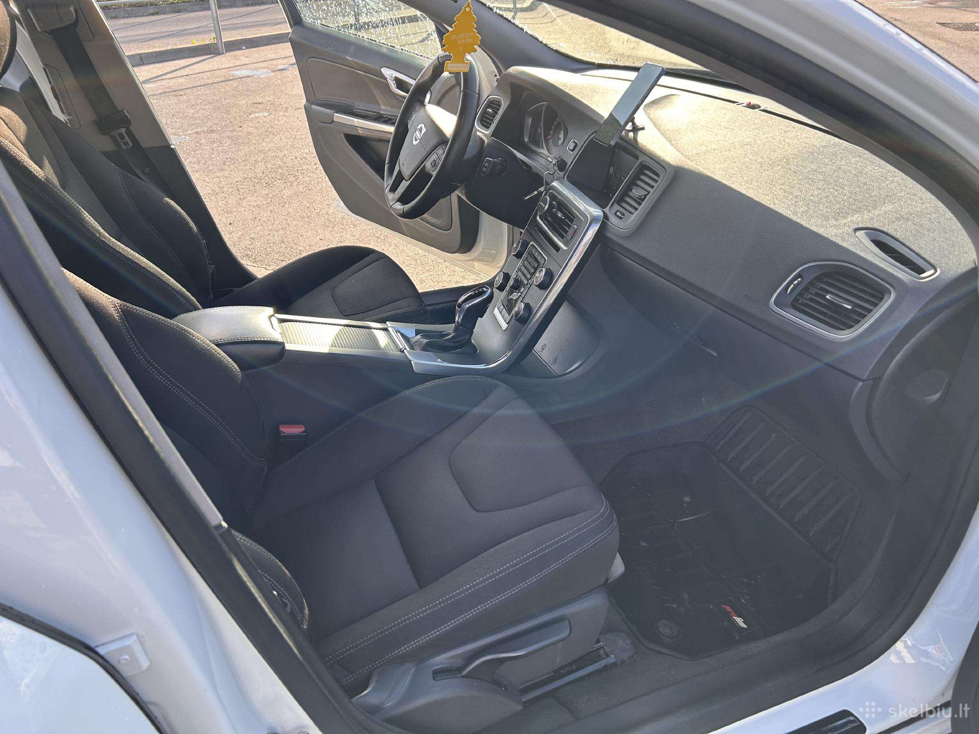 Volvo V60, 2.0 l., Универсал