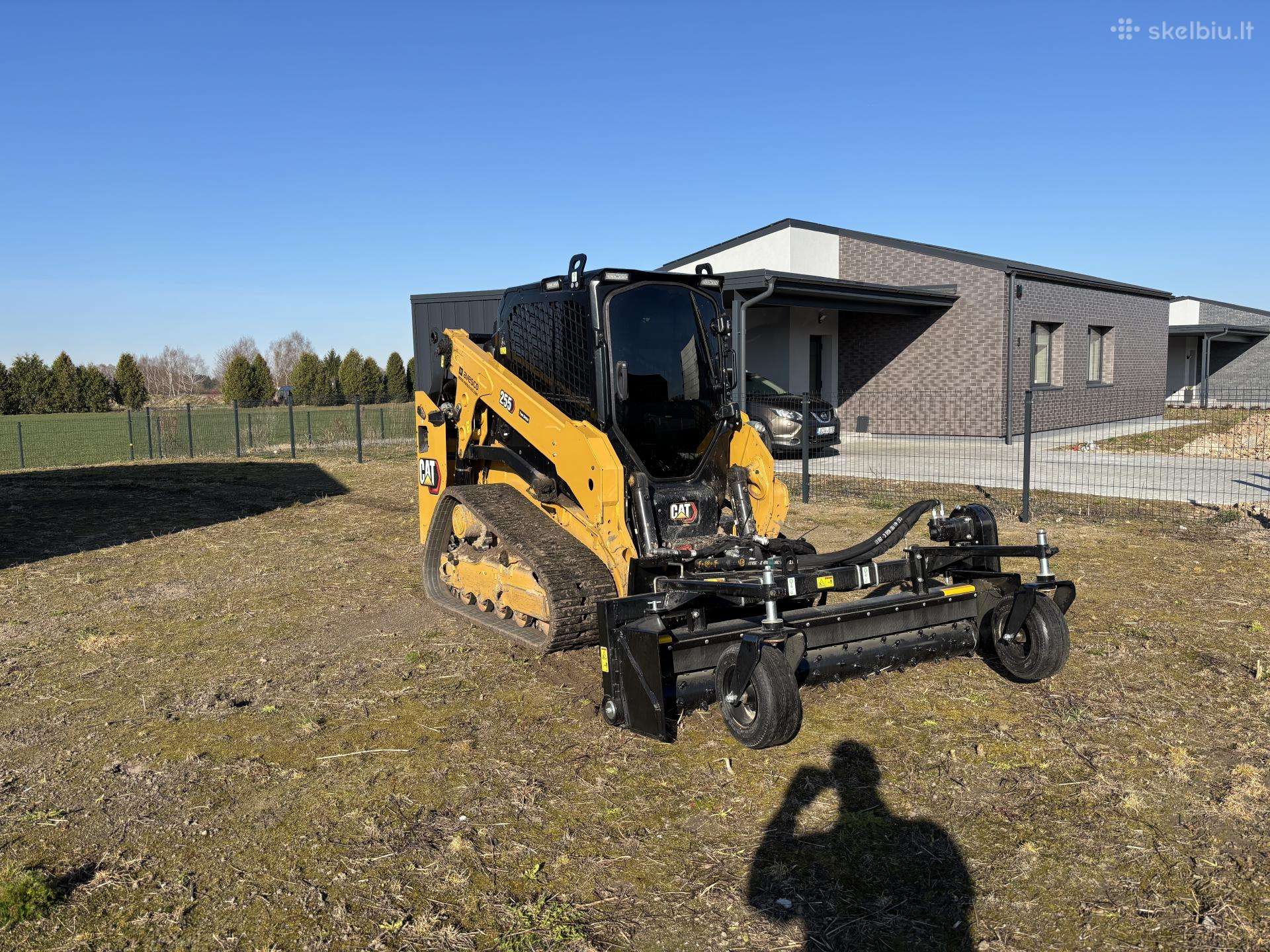 Žemės frezavimas kultivavimas grebimas bobcat tech