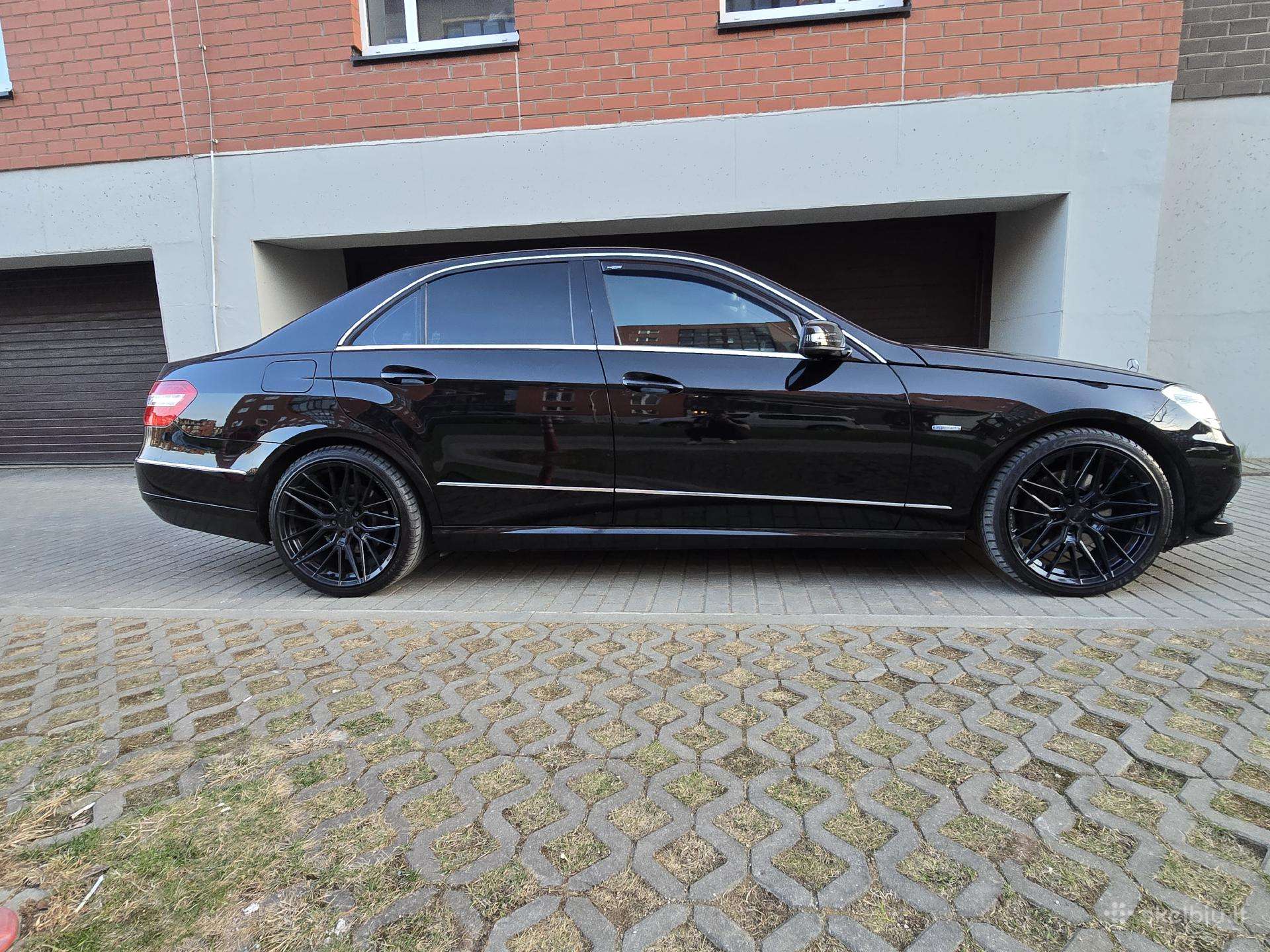 Auto poliravimas kėbulo apsauga detailingas
