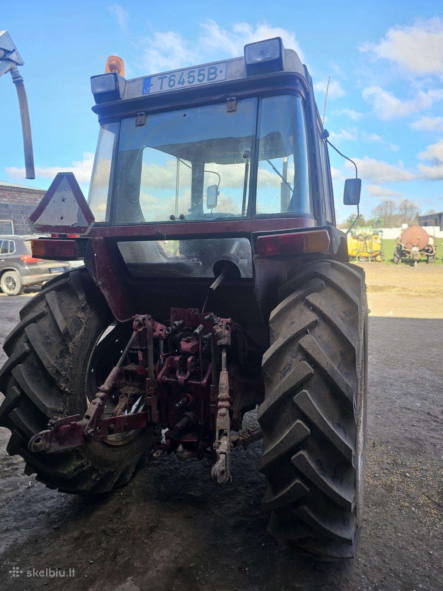 Case-IH 685, traktoriai