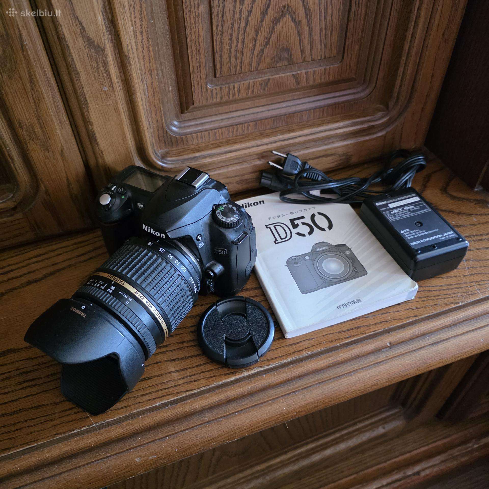 Nikon D50