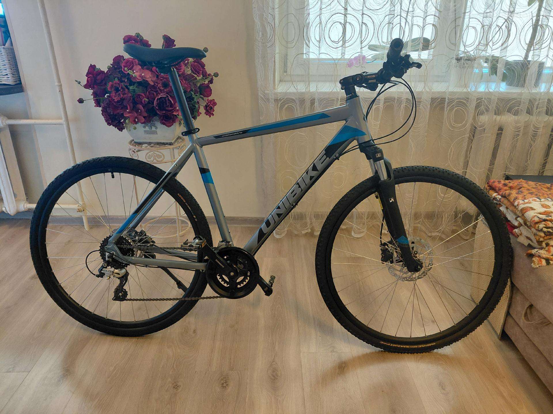 Hibridinis dviratis Unibike flash