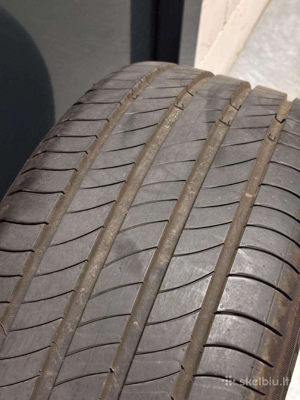 Michelin, vasarinės 235/50 R19