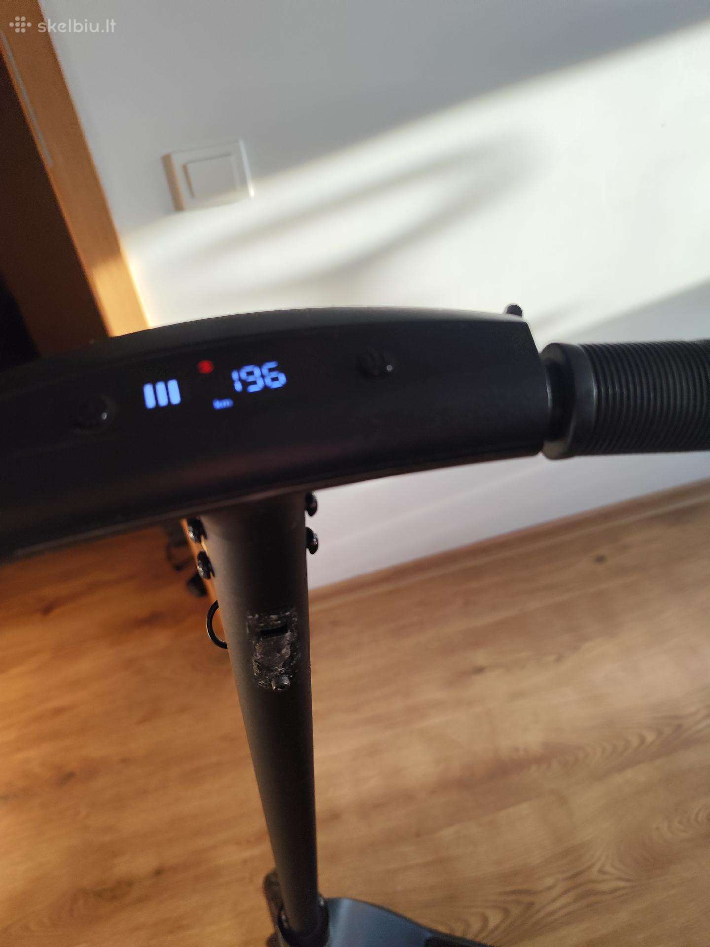 Electric scooter Neoline