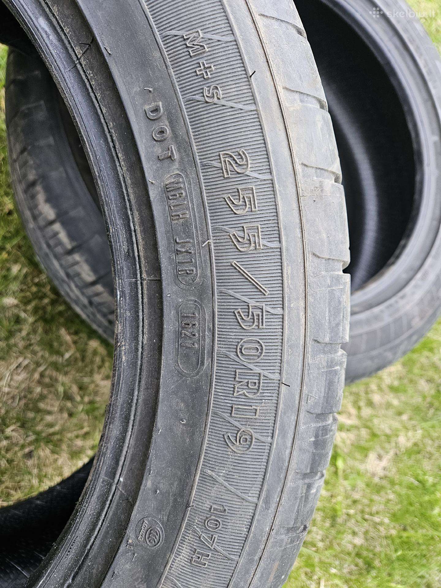 Goodyear, universalios 255/50 R19
