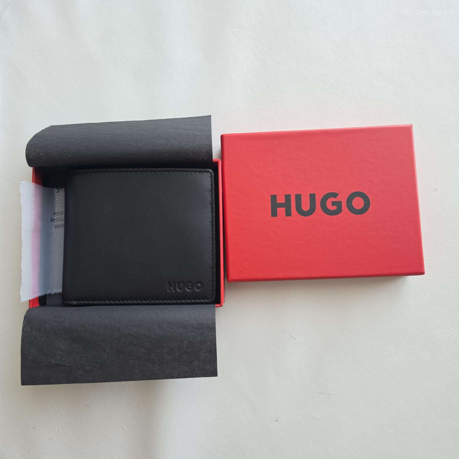 Naturalios odos piniginė Hugo juodos spalvos