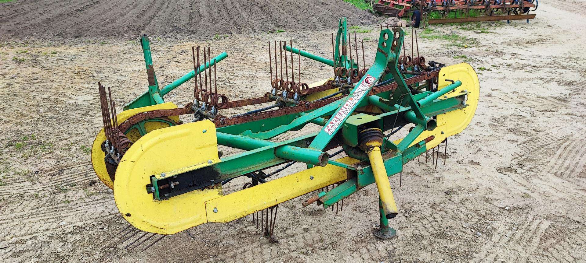 Claas, rakes