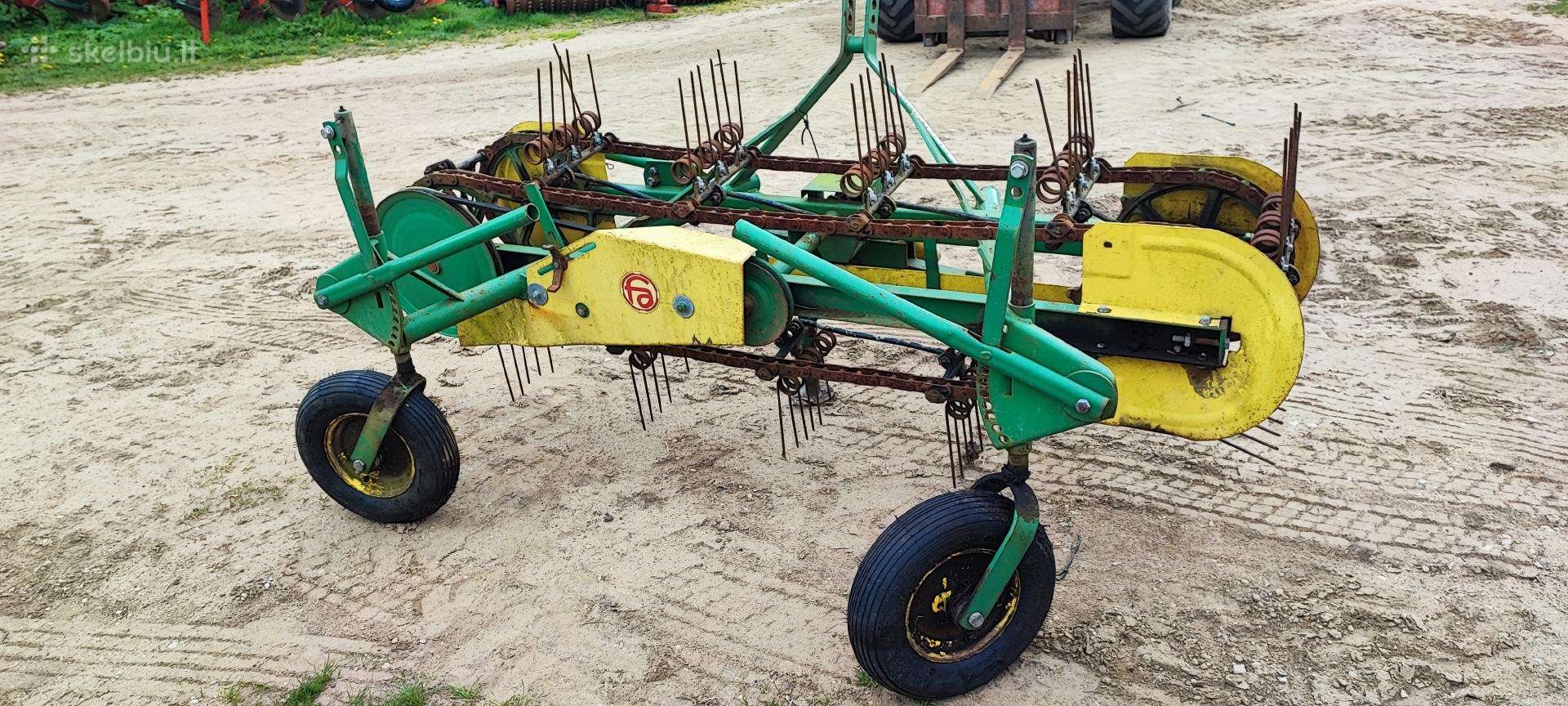 Claas, rakes