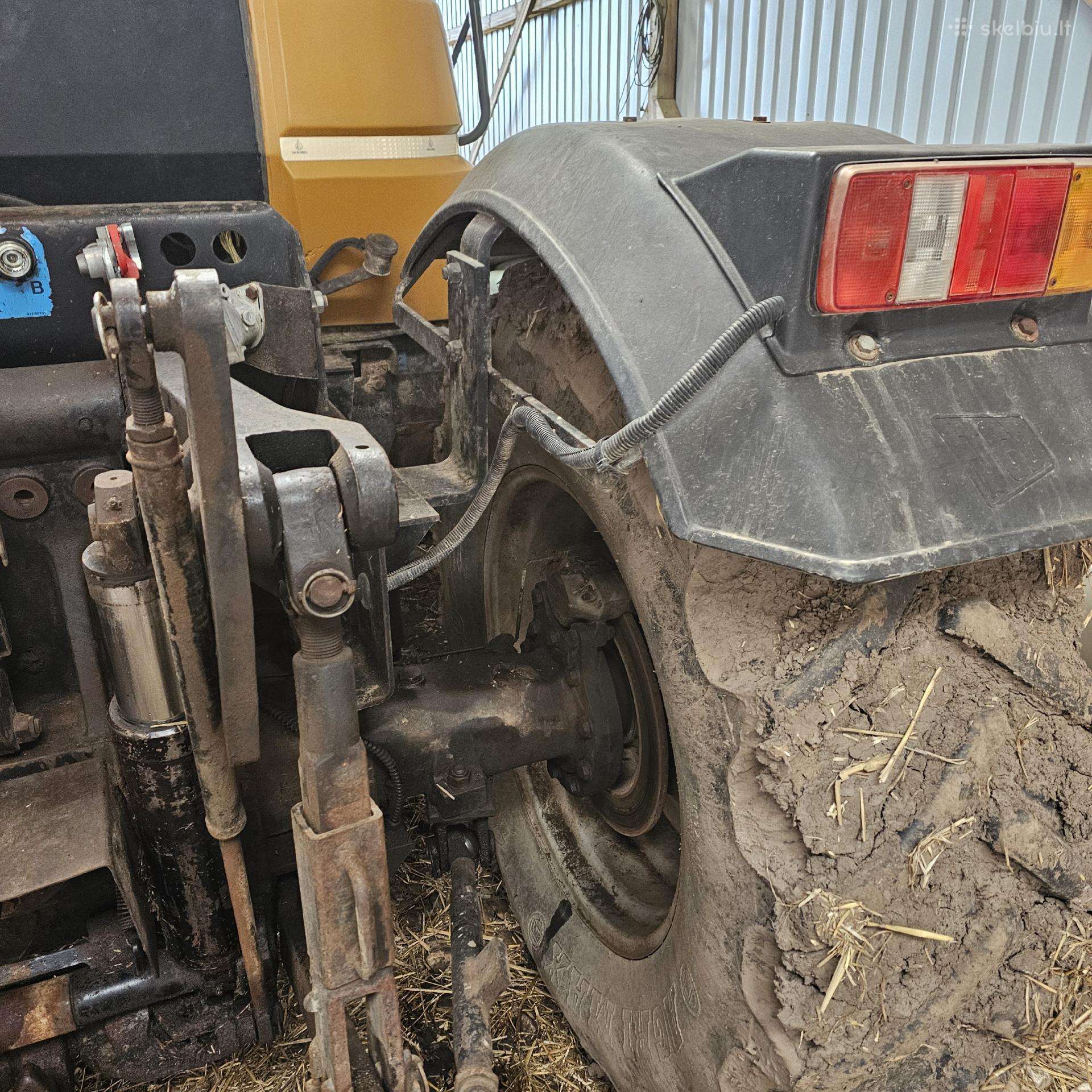 JCB 3185, tractors