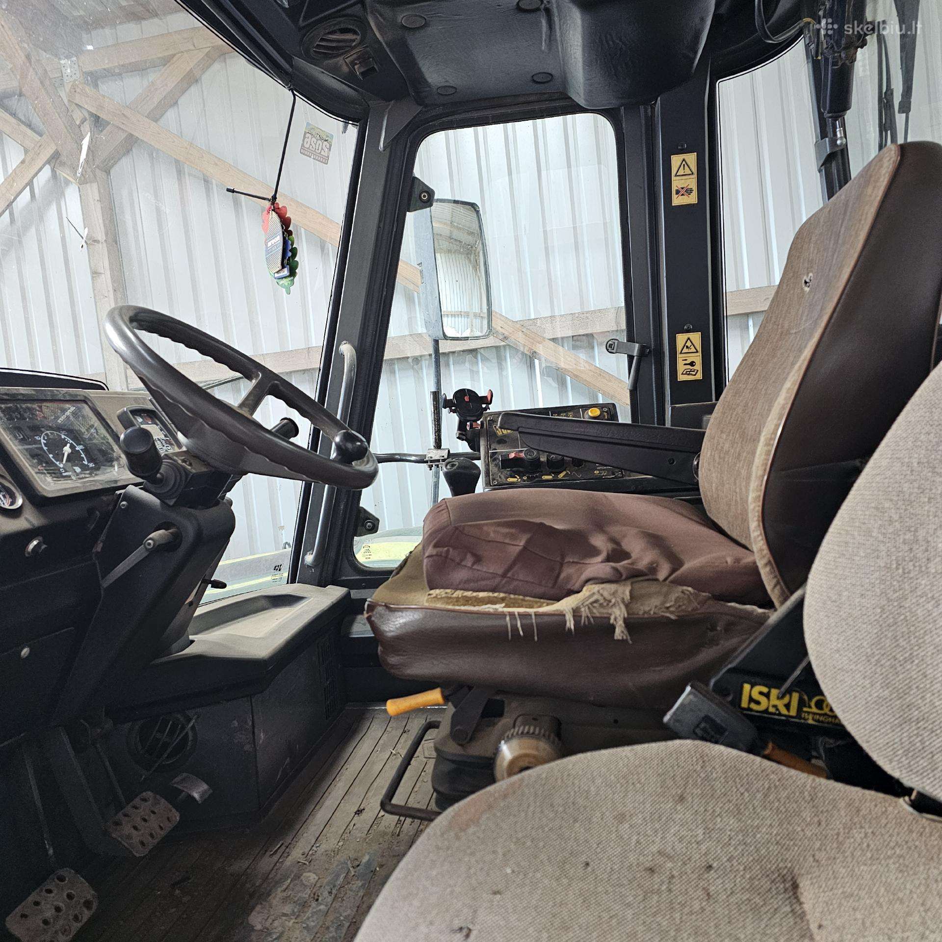 JCB 3185, tractors