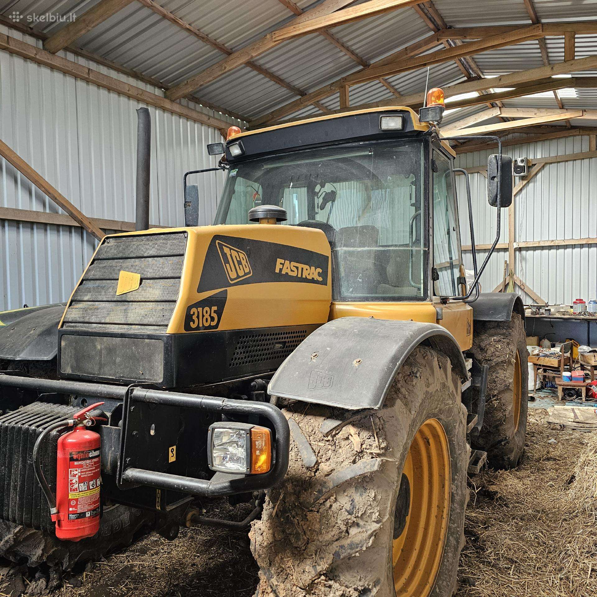 JCB 3185, tractors
