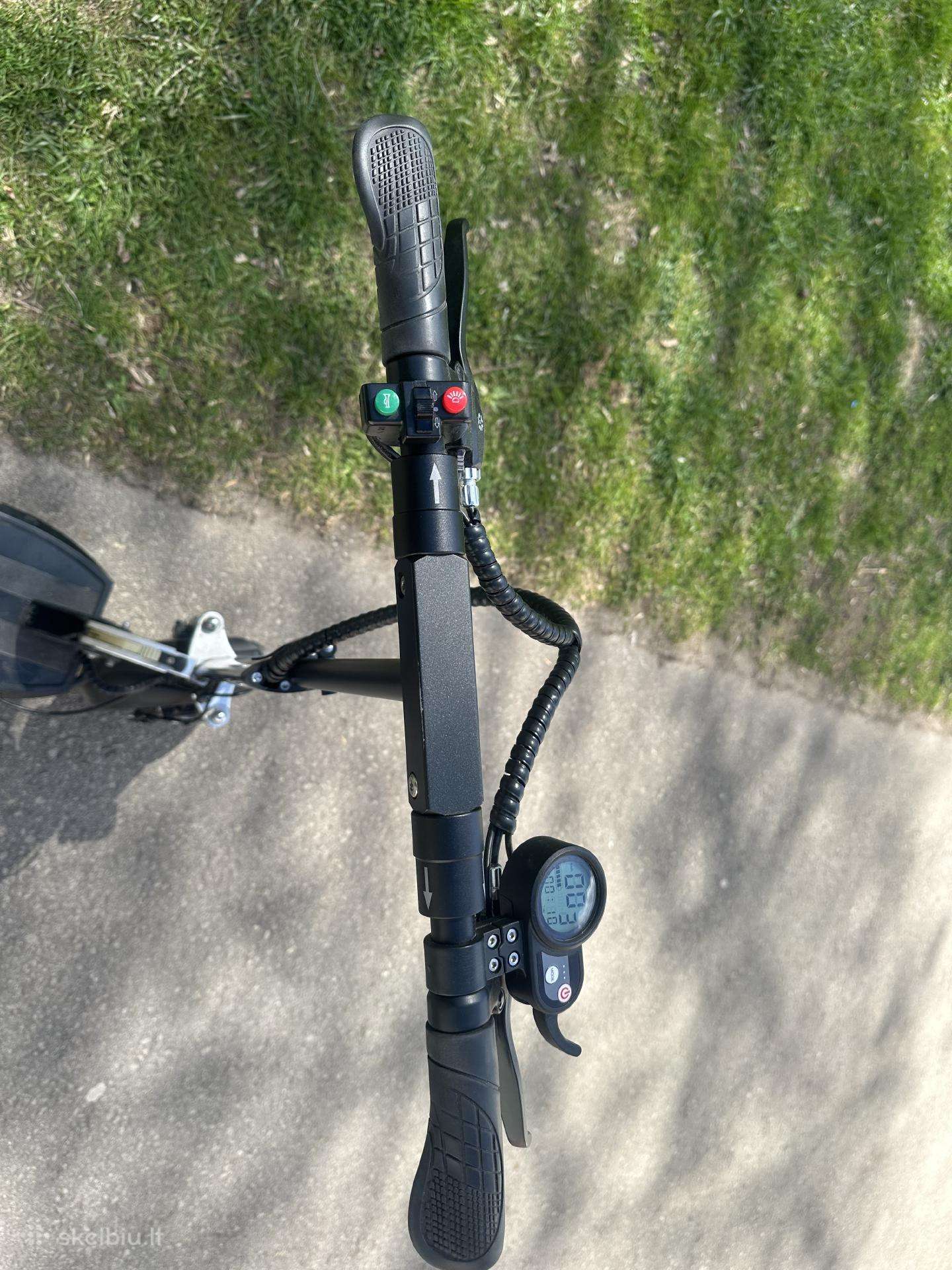 Electric scooter Scooter
