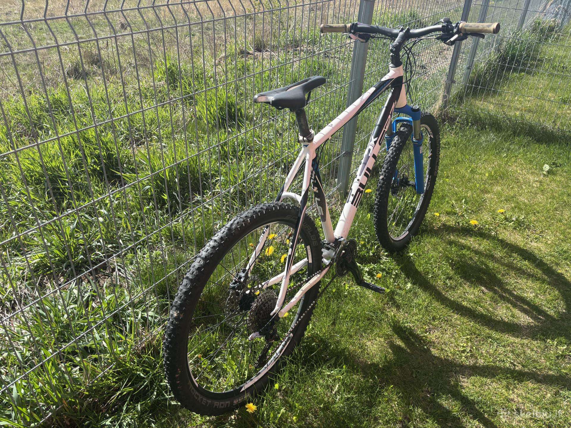 Kalnų dviratis Bulls 27.5″