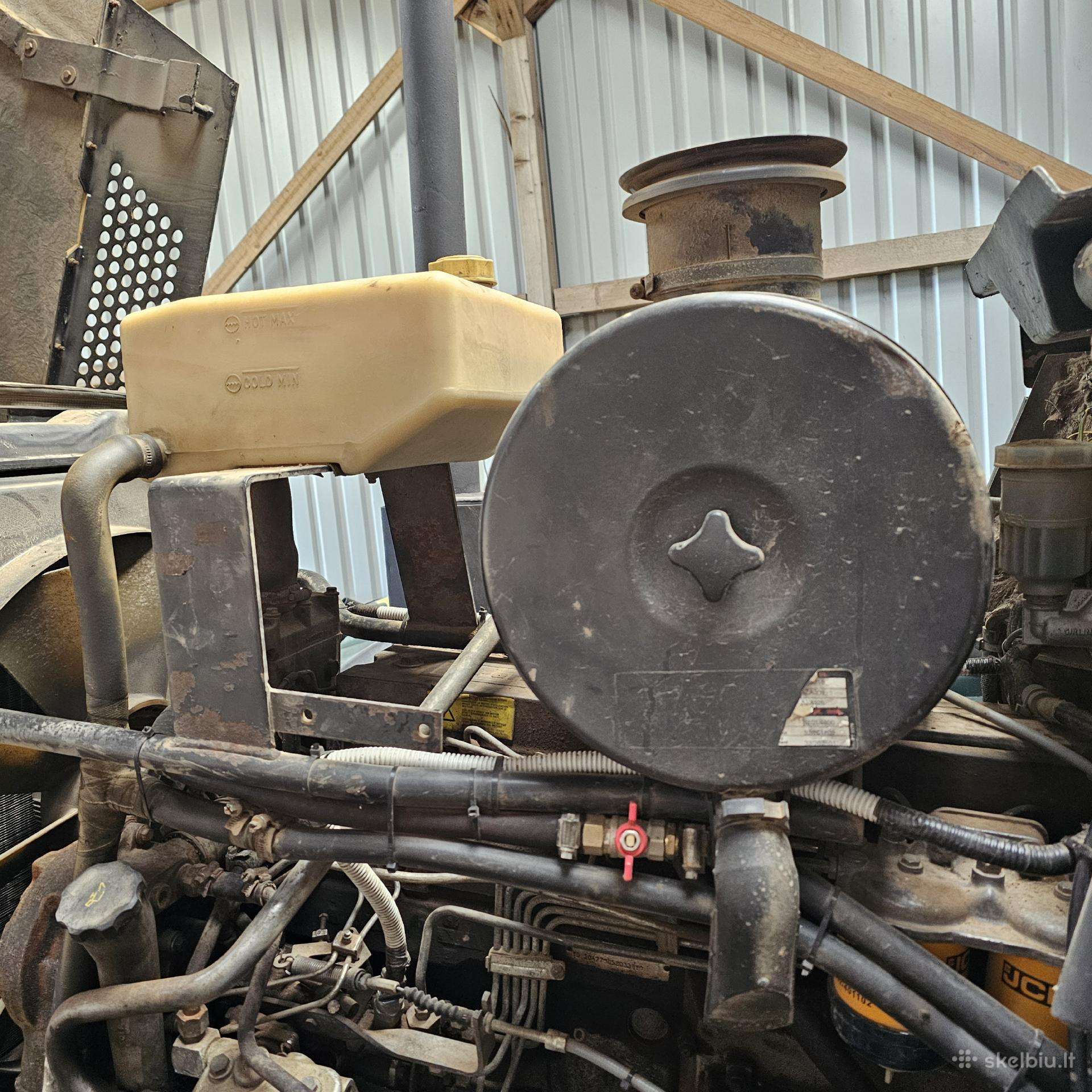 JCB 3185, tractors