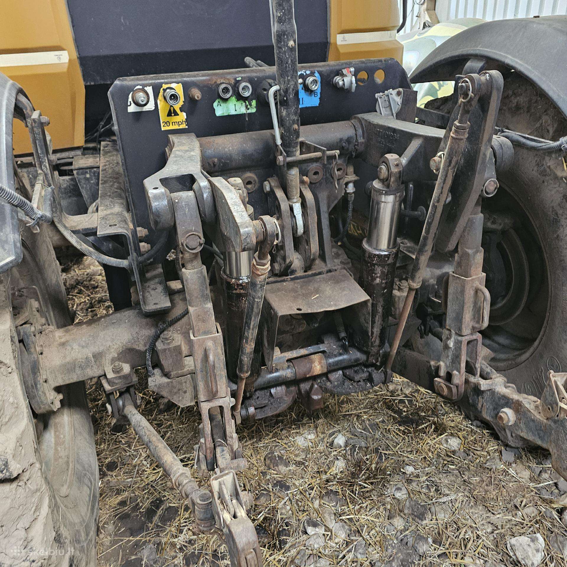 JCB 3185, tractors