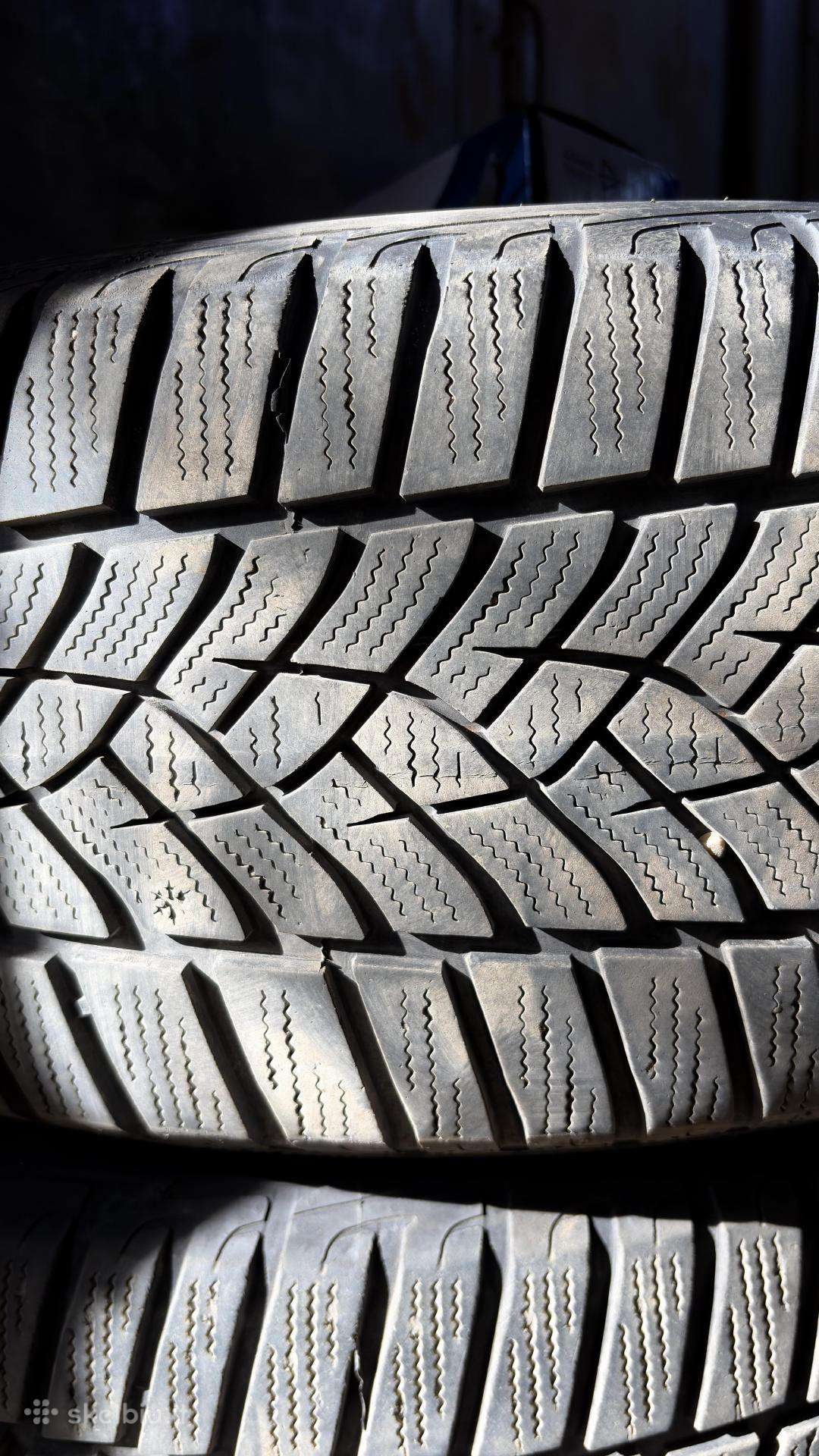 Goodyear, всесезонные 205/50 R17