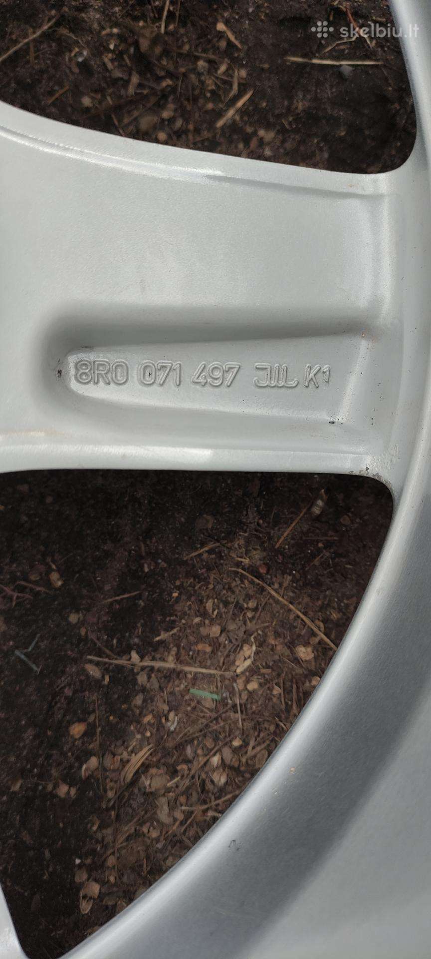 Dunlop, всесезонные 235/65 R17