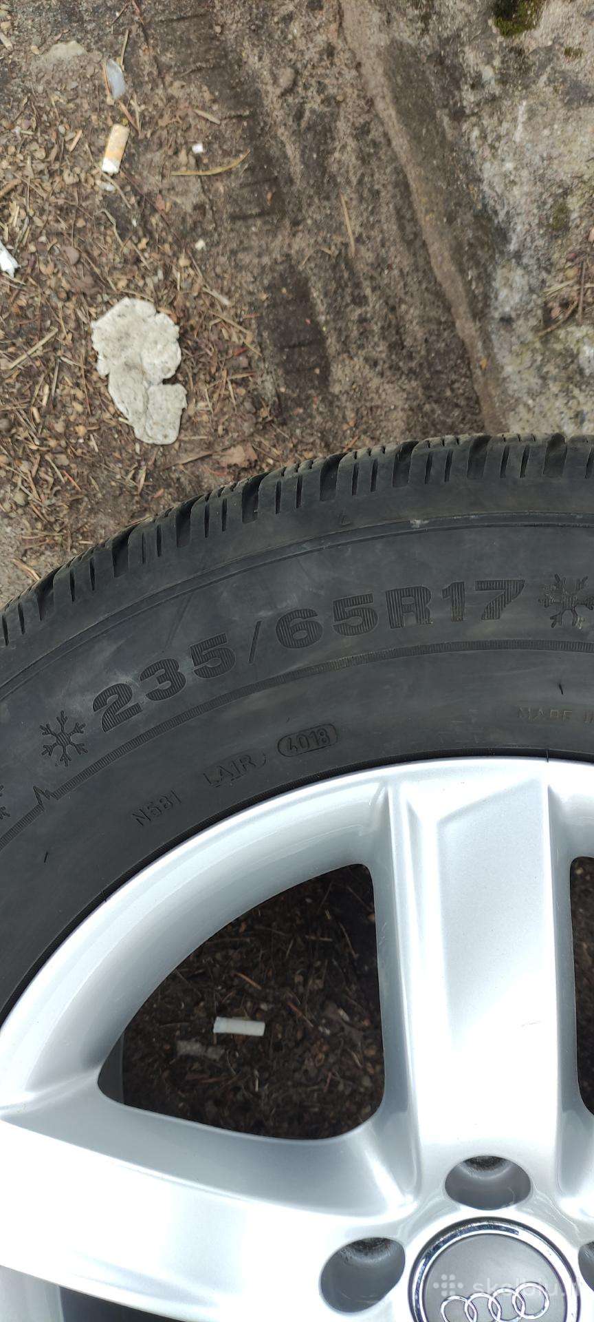 Dunlop, всесезонные 235/65 R17