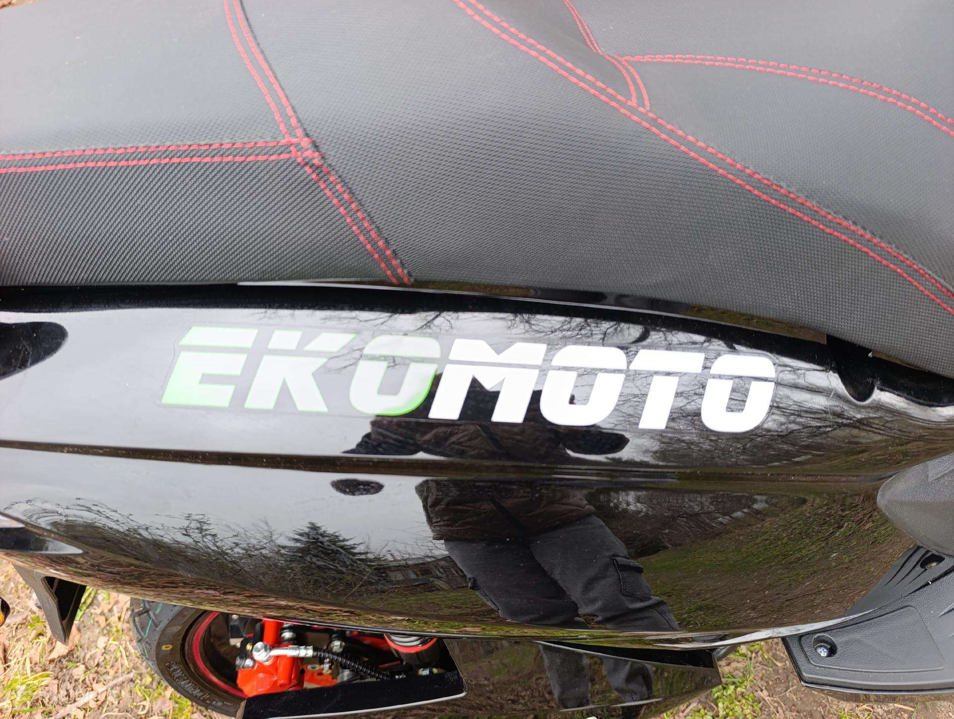 Ekomoto M5, scooters / mopeds