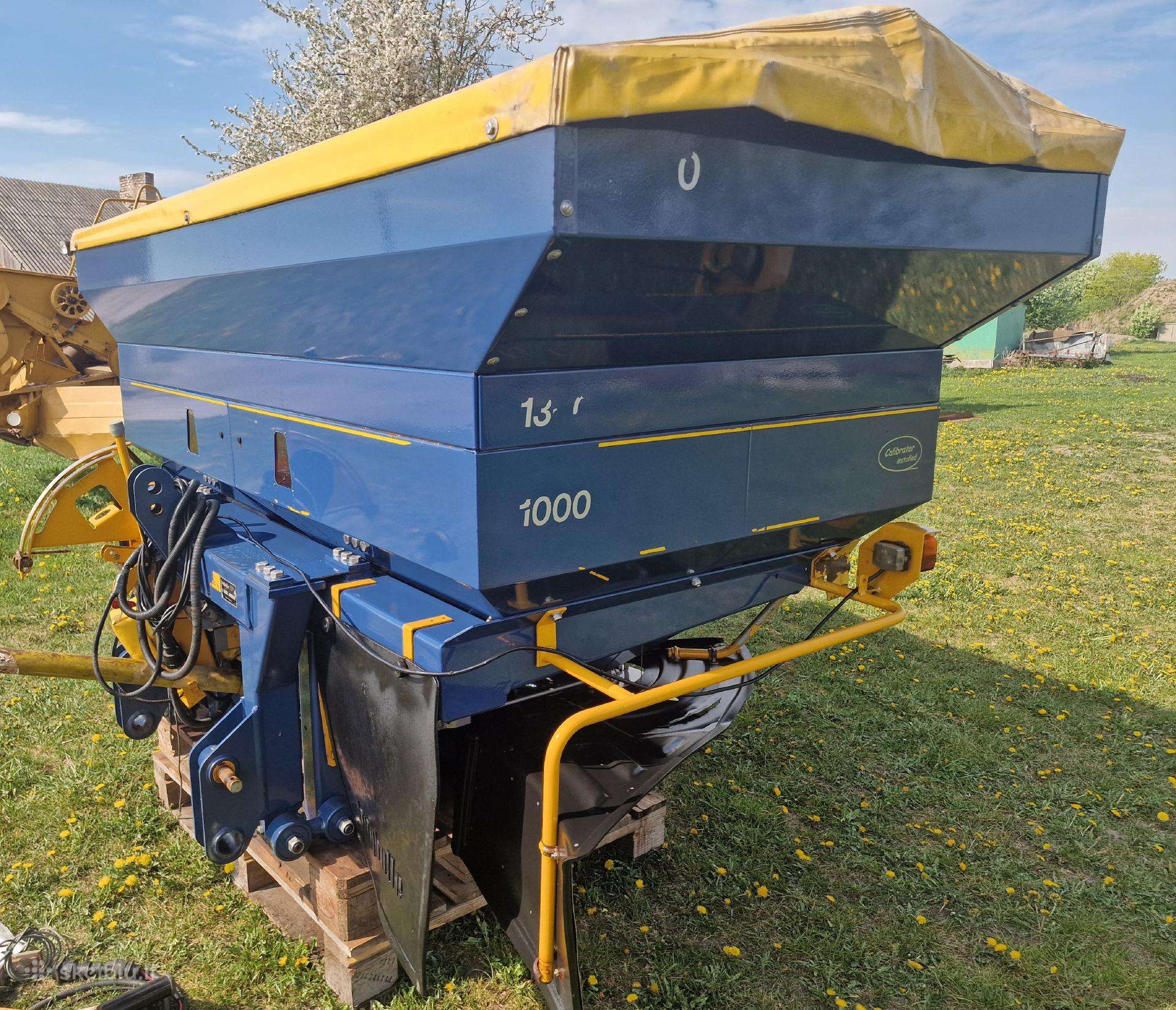 Bogballe 24, spreaders