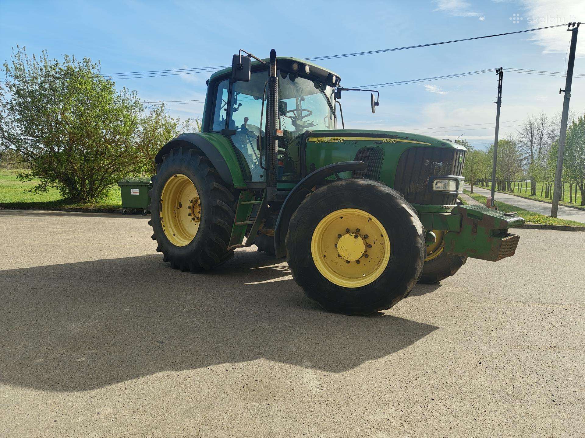 John Deere 6920, tractors