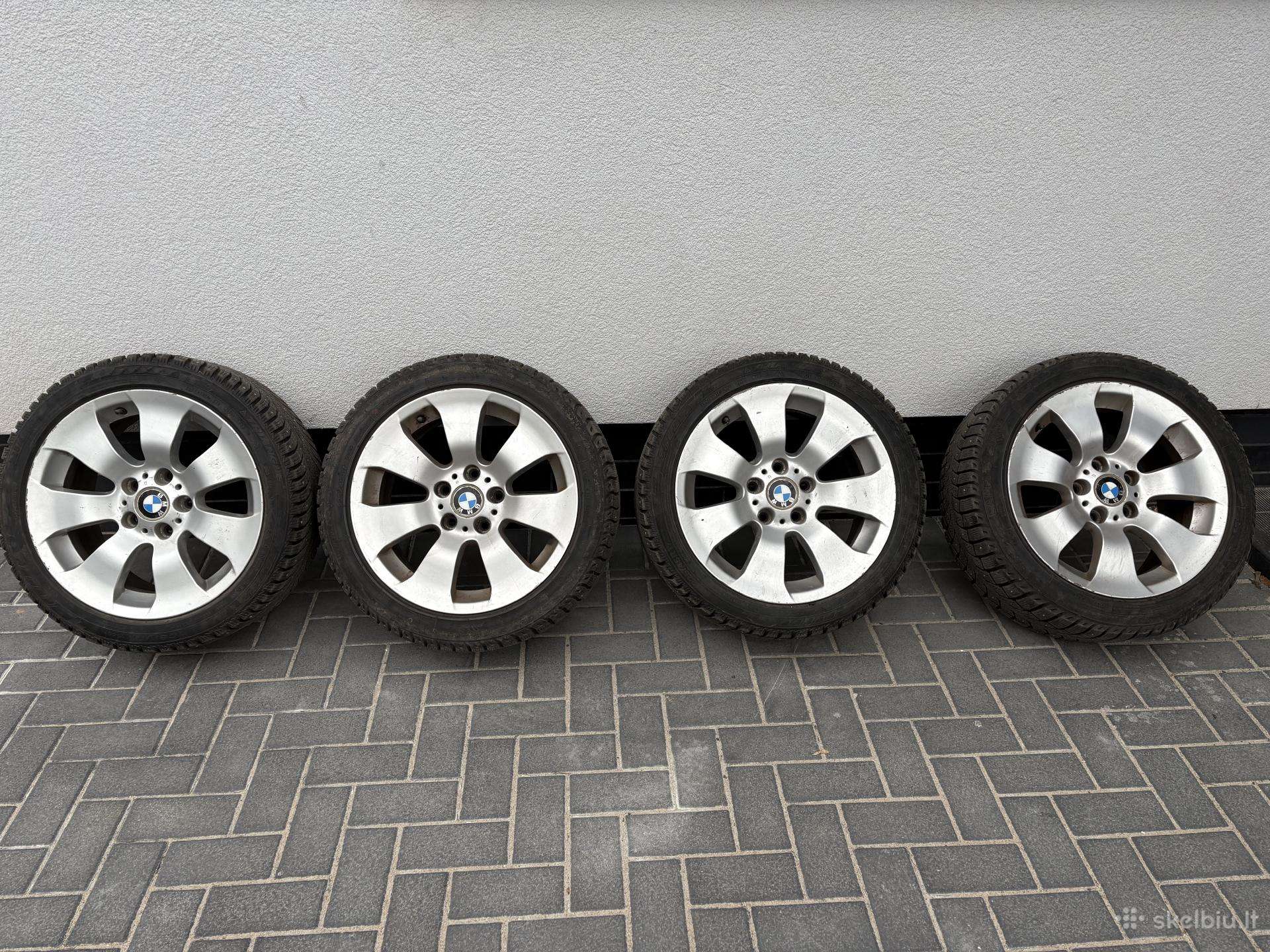 Triangle, winter 225/45 R17
