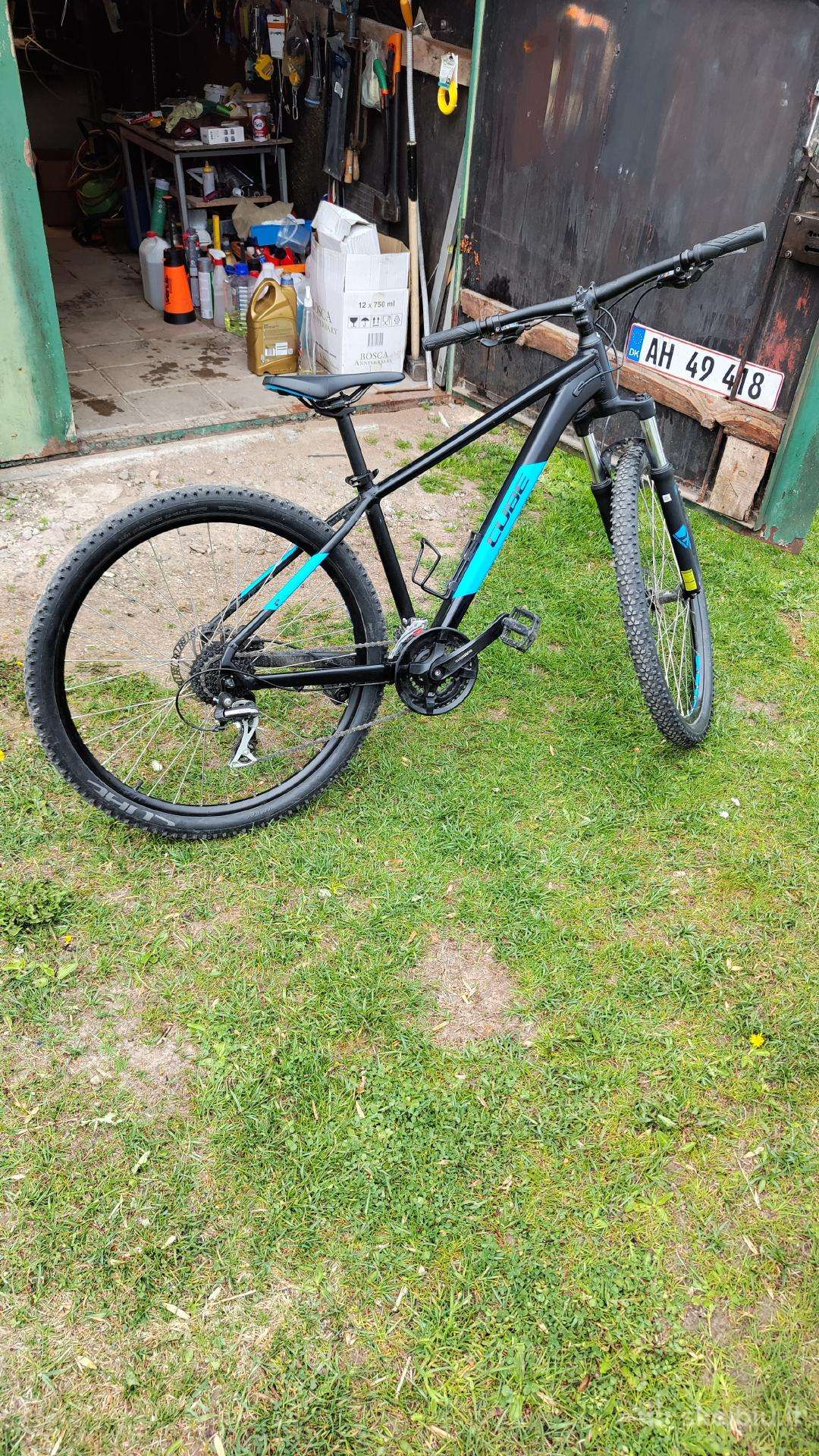Mountain bike Cube 27.5″