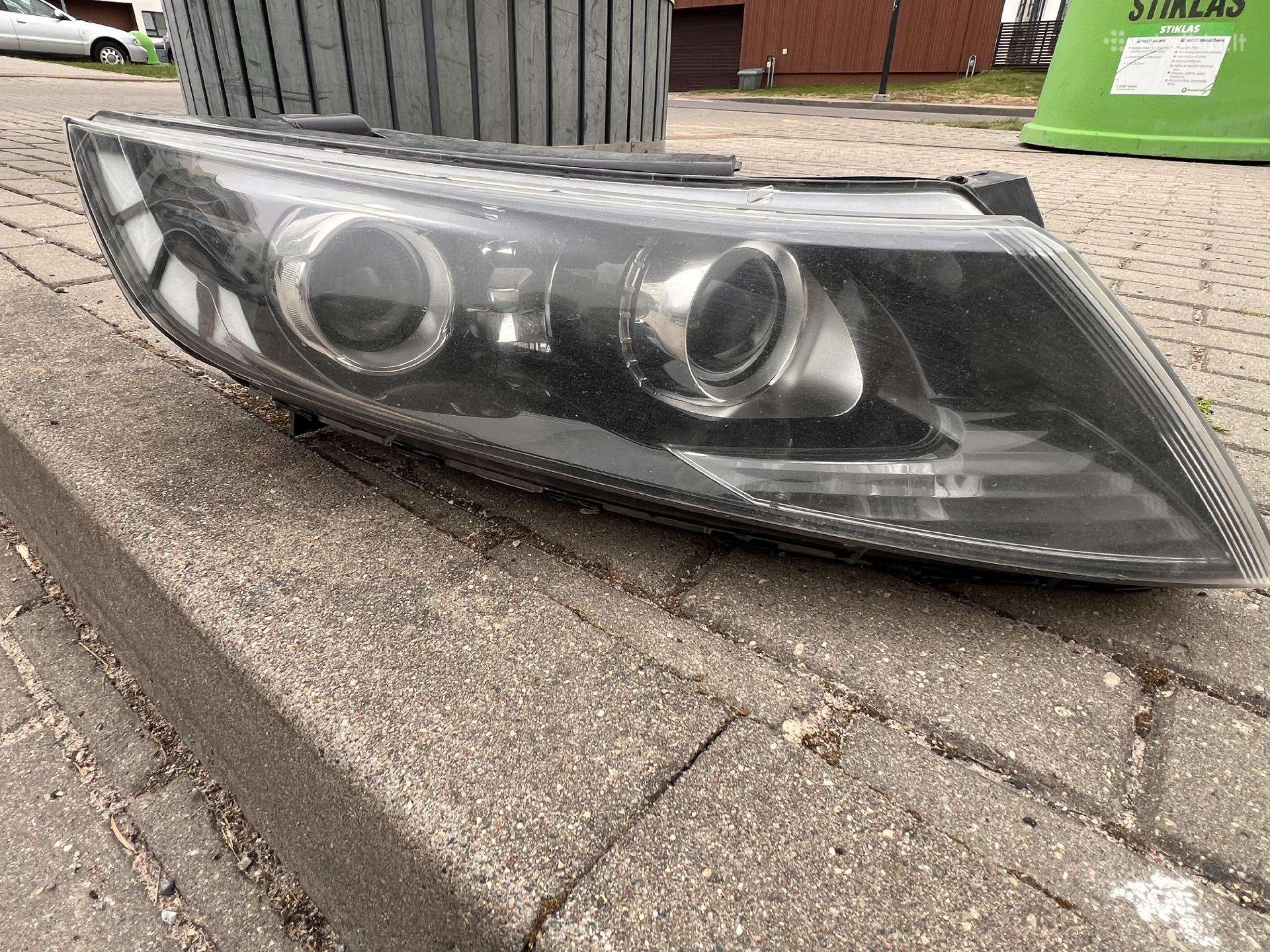 Kia Optima žibintai