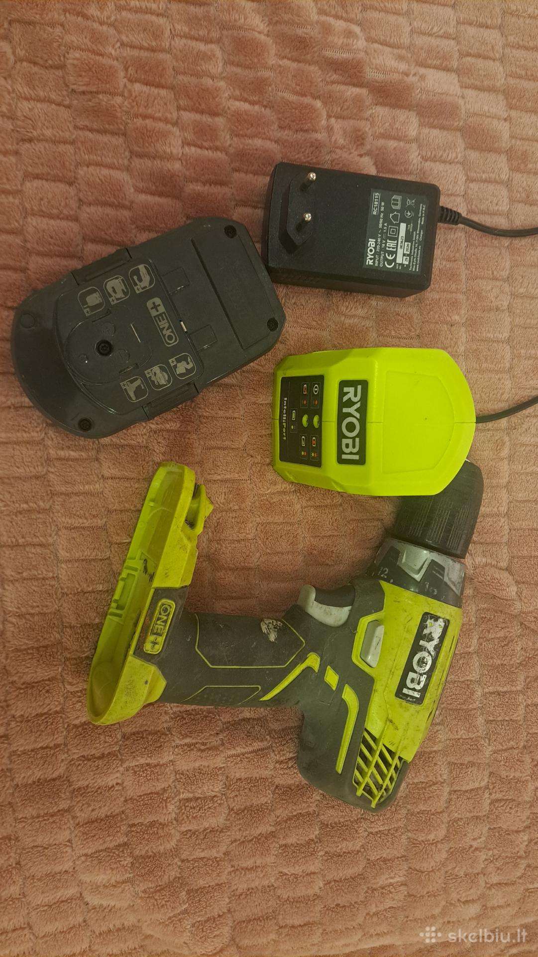 Suktuvas Ryobi Su krovikliu.
