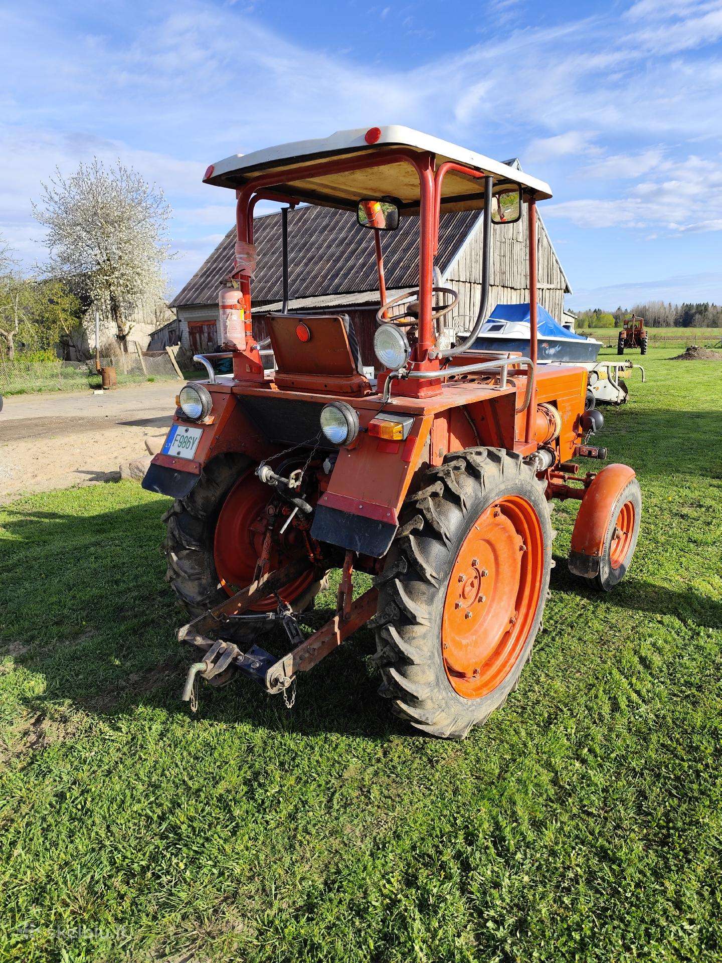 T 25, tractors