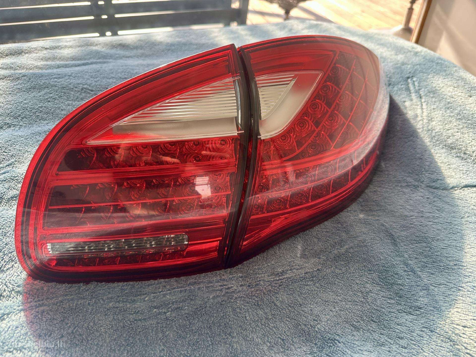 Porsche Cayenne фары