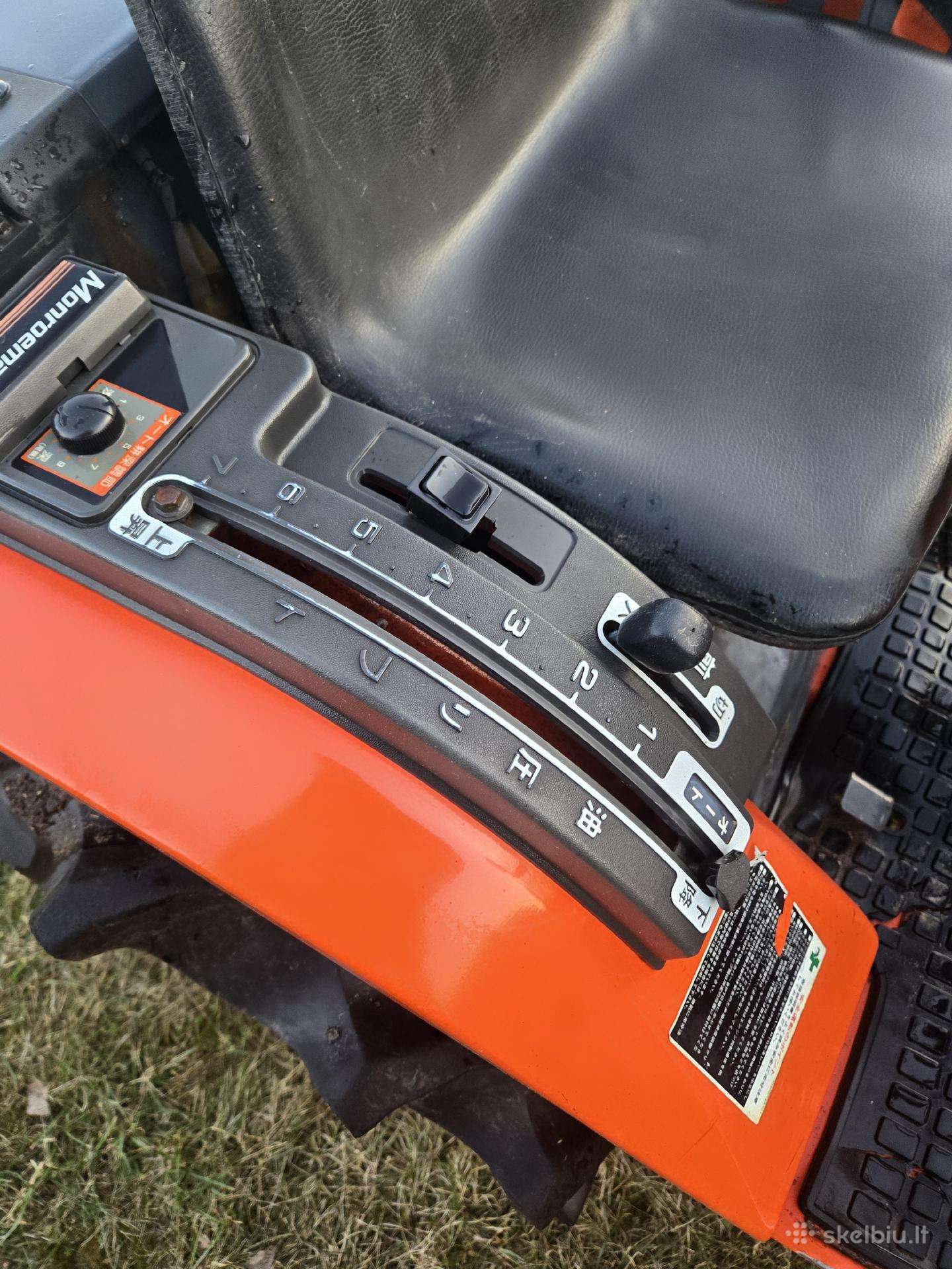 Kubota 15, traktoriai