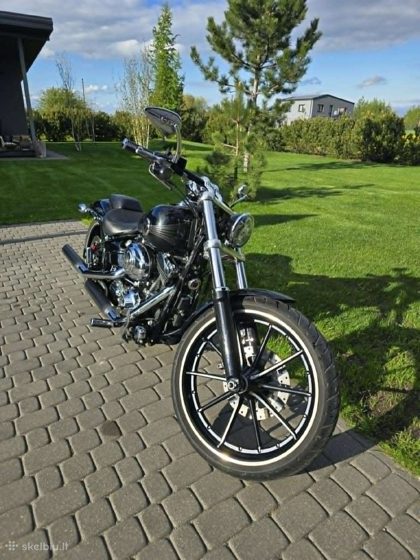 Harley-Davidson BREAKOUT 1688cc, choppers / cruisers / custom