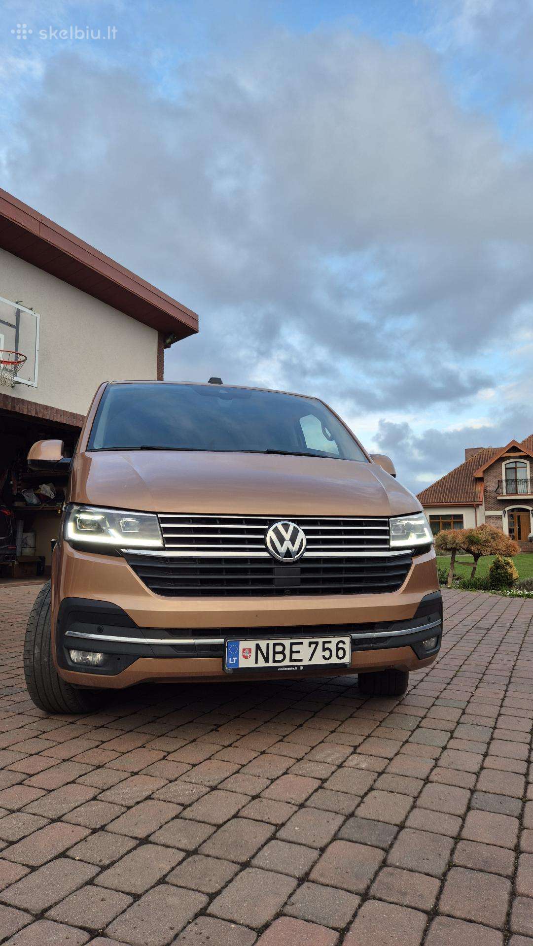 Volkswagen Multivan, 2.0 l., Минивэн