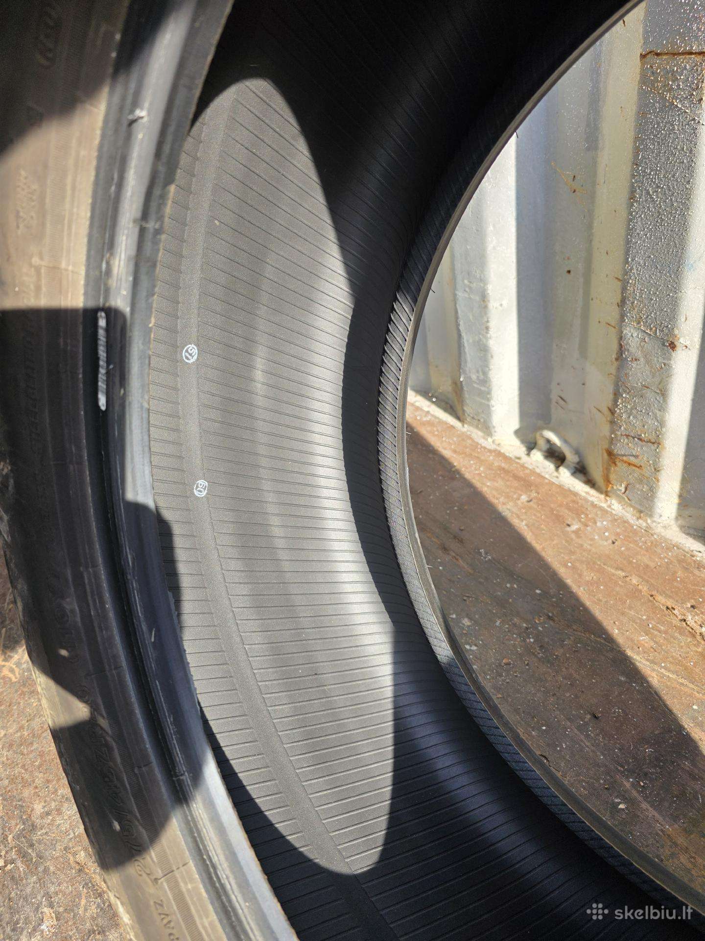 Bridgestone, летние 275/45 R20
