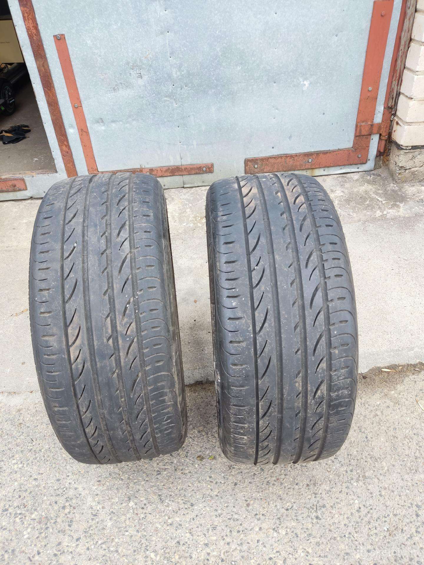 Pirelli, summer 245/40 R19