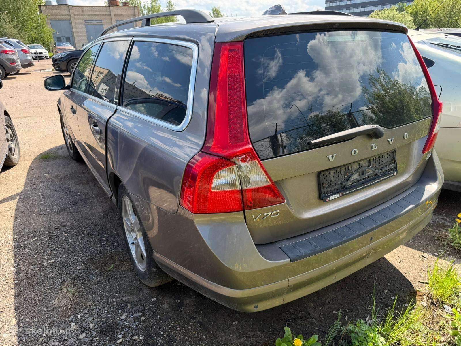 Volvo V70 2012 — engine 2000 cm³, 163 HP (120kW)