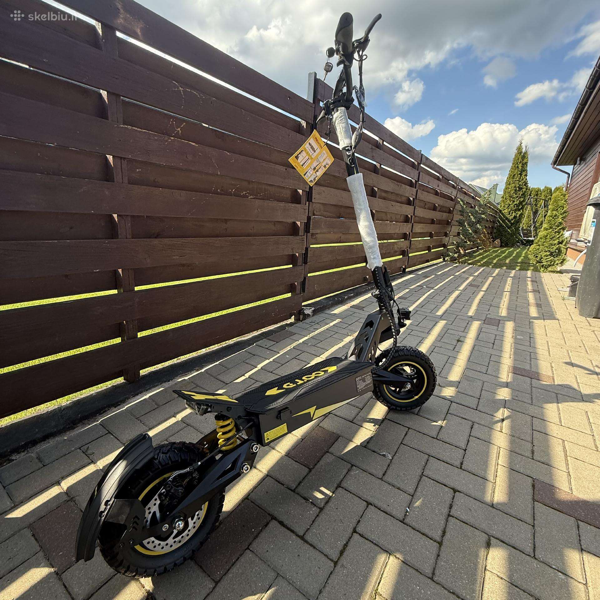 Электрический самокат Scooter