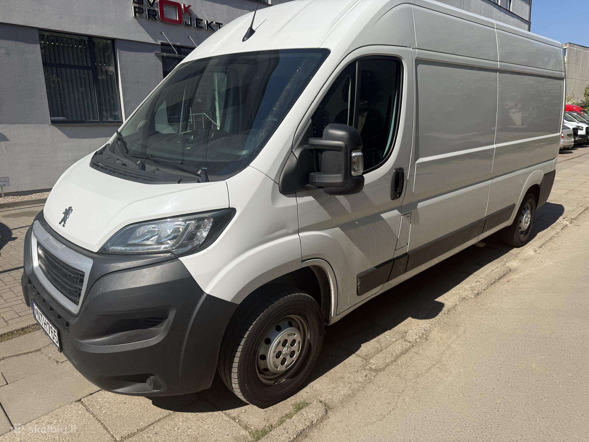 Peugeot Boxer, cargo van
