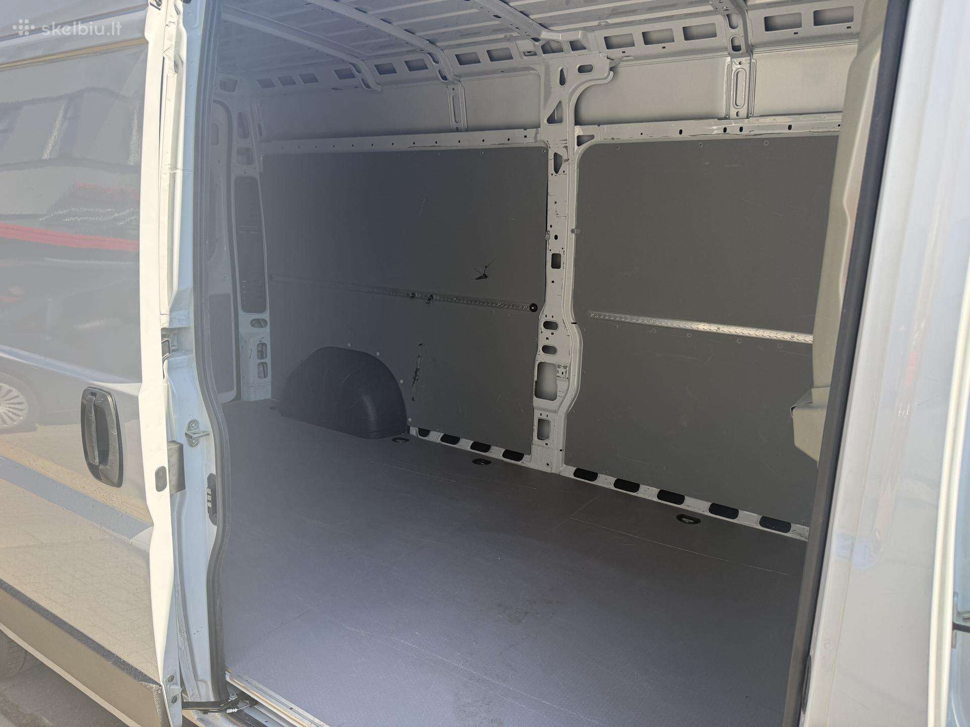 Peugeot Boxer, cargo van