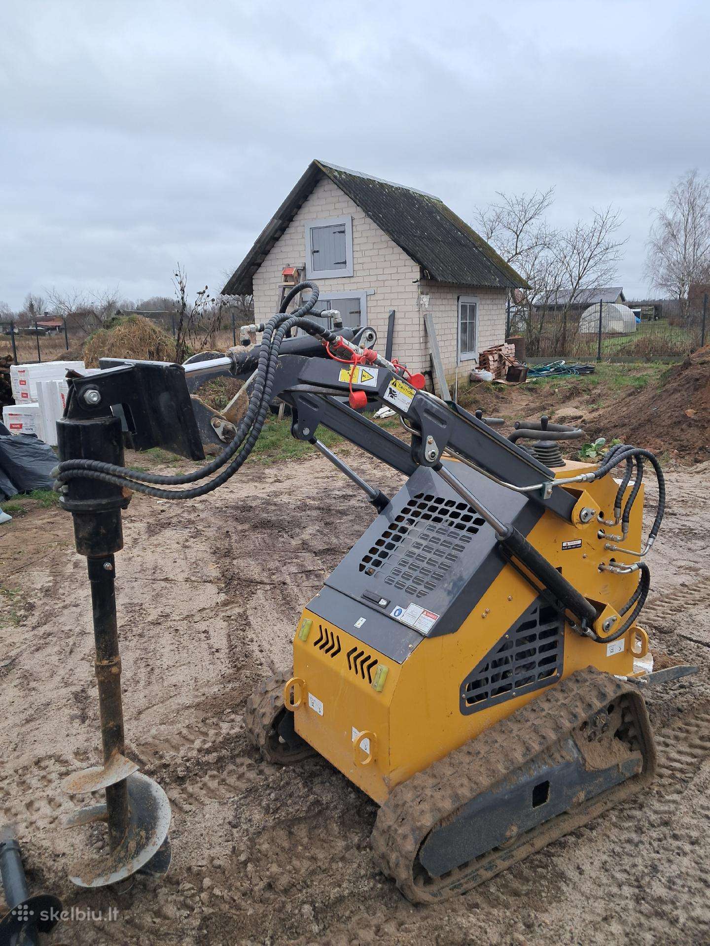 -Kita- Kr38, mini loaders