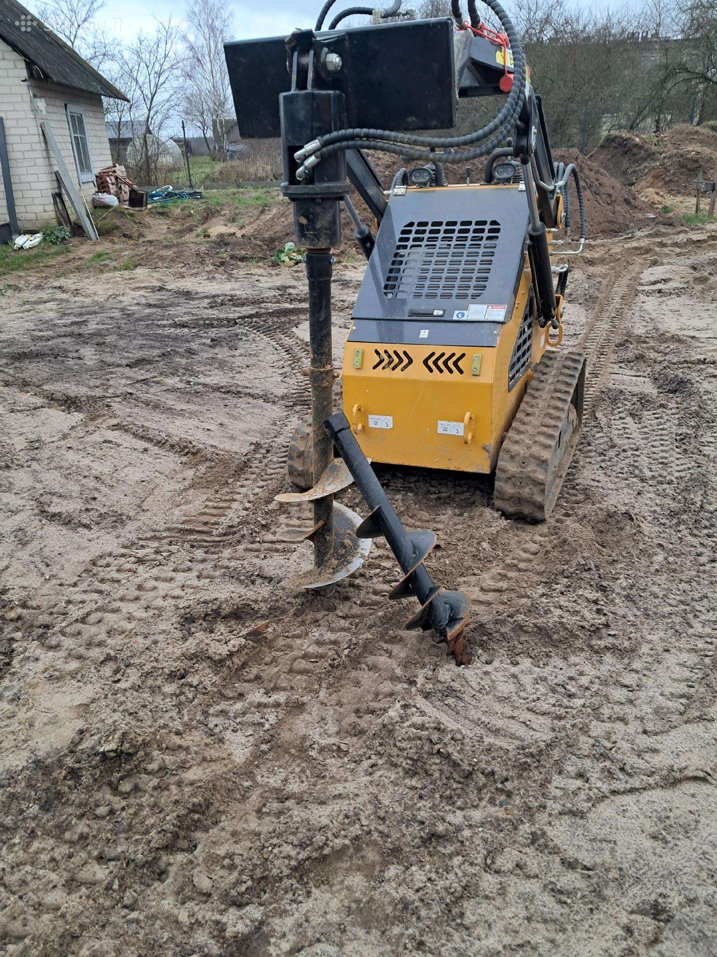 -Kita- Kr38, mini loaders